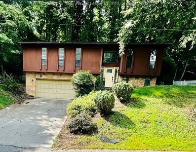 1574 Clark Rd, Charleston, WV, 25314