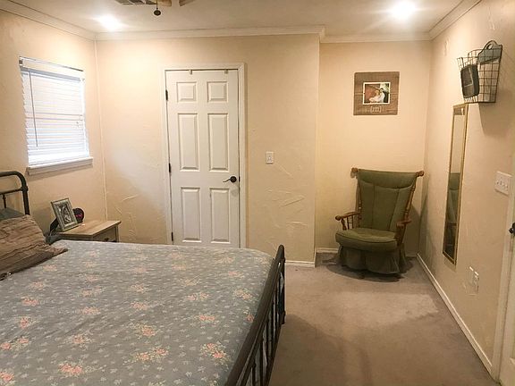 5th image of 738 Cynthia Dr
