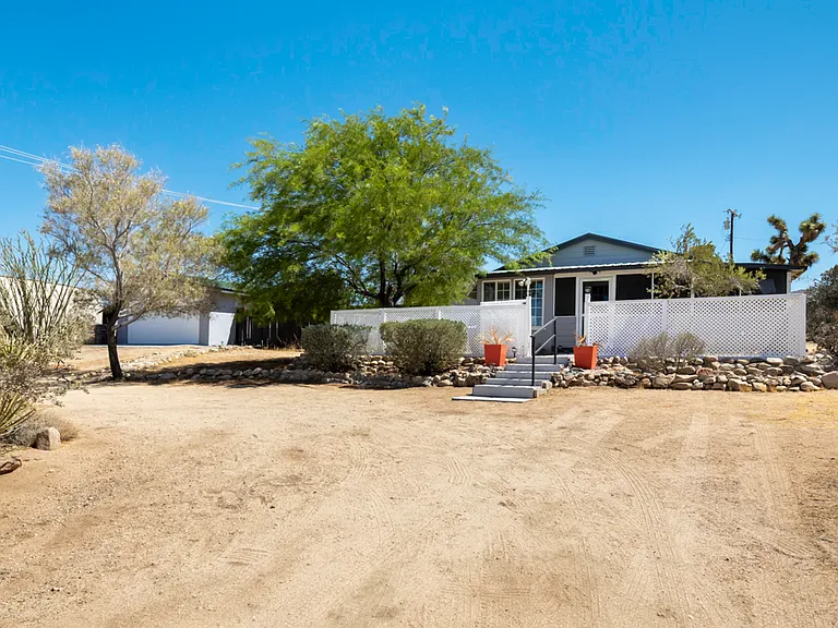 61725 Crest Circle Dr — Photo 32
