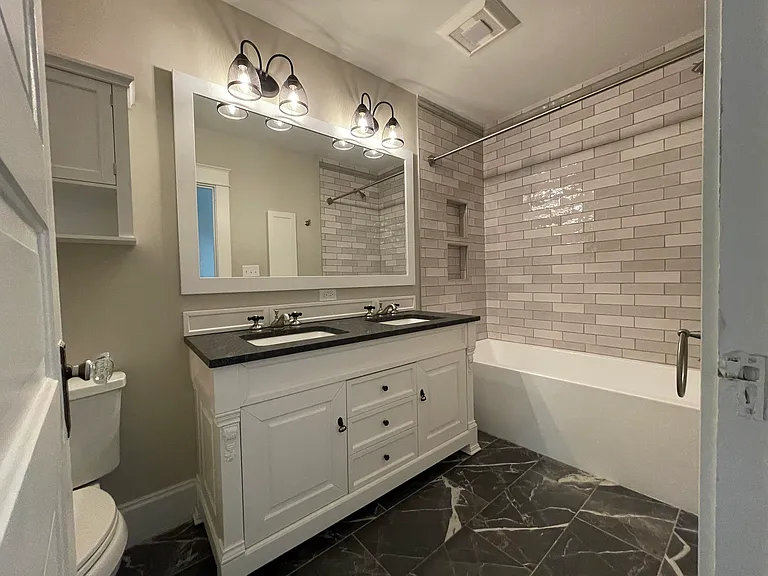 1626 Robinson Rd SE — Photo 12
