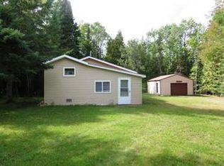 32608 S Mack Haven Dr, Drummond Island, MI 49726