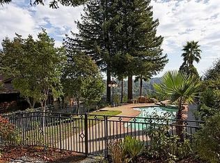 29 Knickerbocker Ln, Orinda, CA 94563