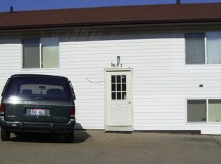 957 S Blaine Ave, Sioux Falls, SD 57103