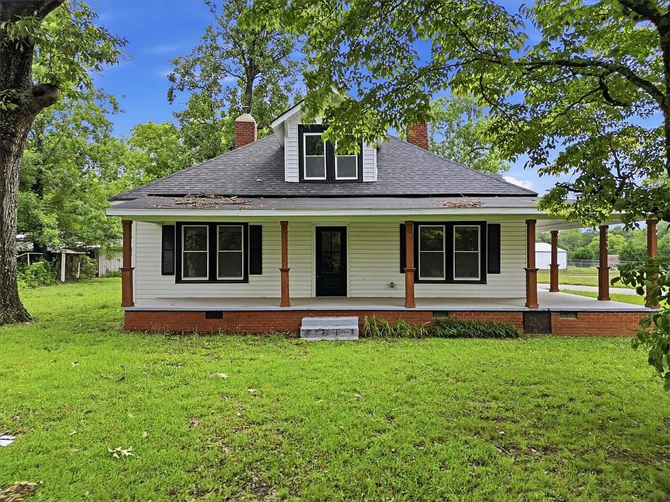 1st image of 202 Arrowood Branch Rd