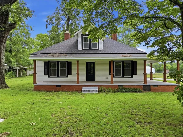 202 Arrowood Branch Rd, Chesnee, SC 29323