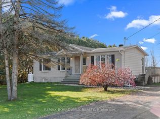 2462 Dunning Rd, Ottawa, ON K0A 3E0