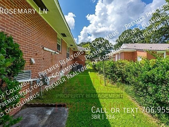 4th image of 1819 Rosemary Ln
