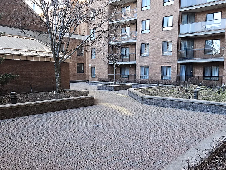 130 Besserer St #1810 — Photo 25