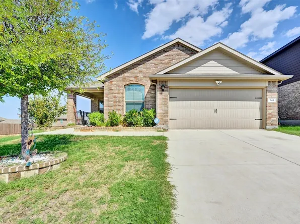 705 Stanmire Lake Trl, Fort Worth, TX 76120