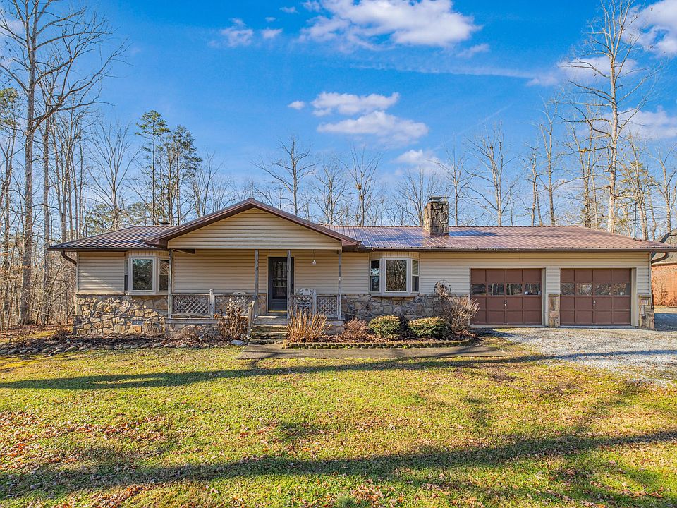 1st image of 311 Pembroke Dr