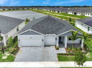 6809 NW Cloverdale Ave, Port Saint Lucie, FL 34987