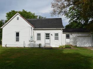 308 N Cherry St, Ewing, MO 63440