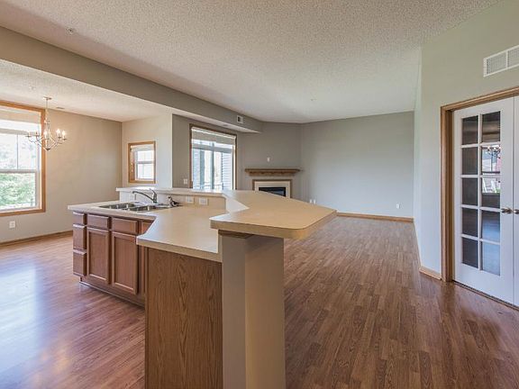 3rd image of 17393 72nd Ave N #3502
