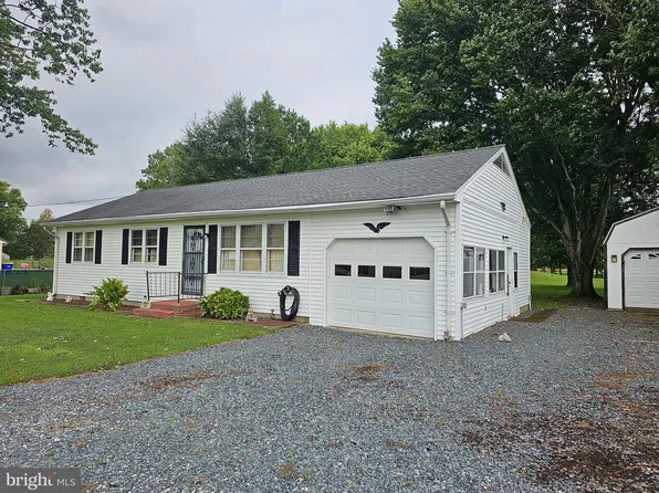 11261 Line Rd, Delmar, DE 19940