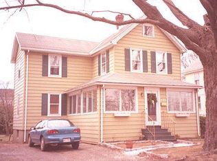 125 Howard St, Fairfield, CT 06430