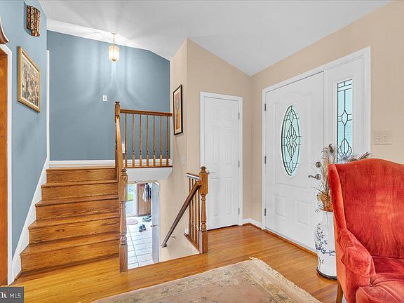 4th image of 132 Wedgewood Dr