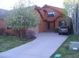 453 Settlement Ln, Carbondale, CO 81623