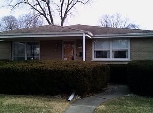 930 S 6th Ave, Kankakee, IL 60901