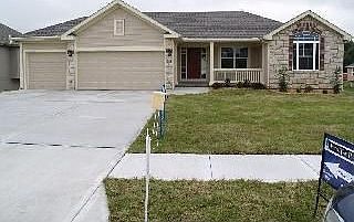 1st image of 1854 Shannon Dr