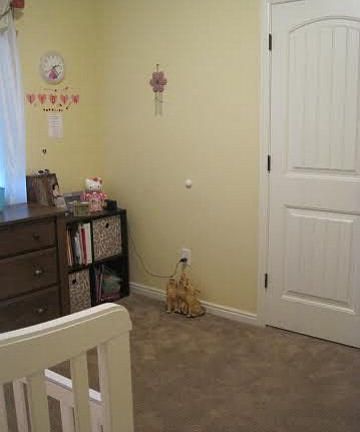 3rd image of 486 Cardinal Dr