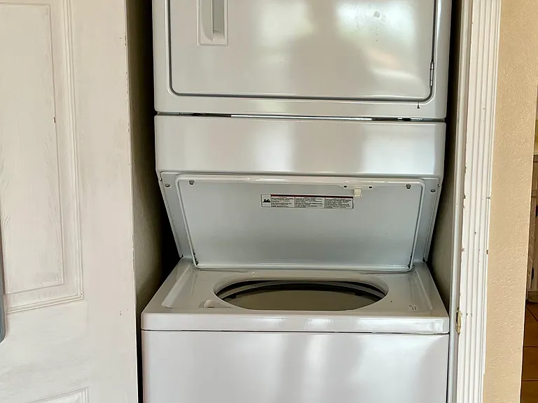 1215 E Lemon St #236 — Photo 6