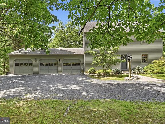 3rd image of 516 Deer Creek Rd