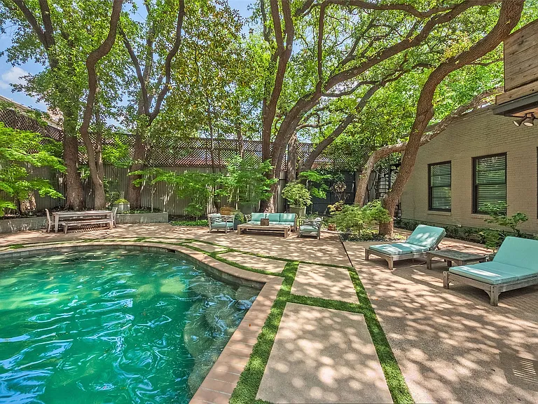 3610 Congress Ave — Photo 38