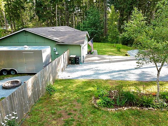 4th image of 22727 Laceywood Ct SE