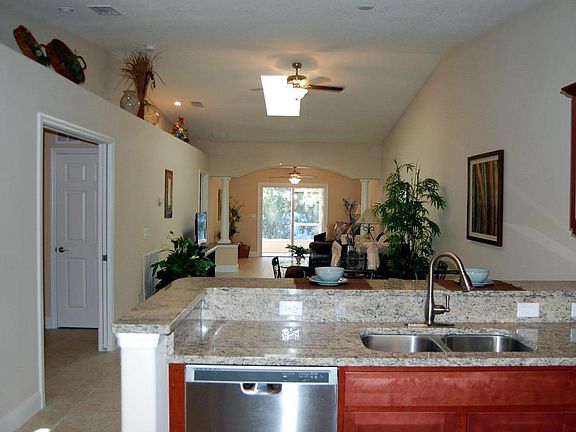 4th image of 2202 Hawks Cove Cir