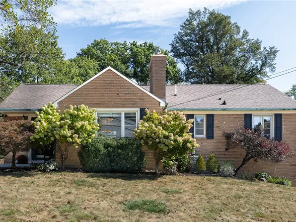 403 Salem Dr, Pittsburgh, PA 15243