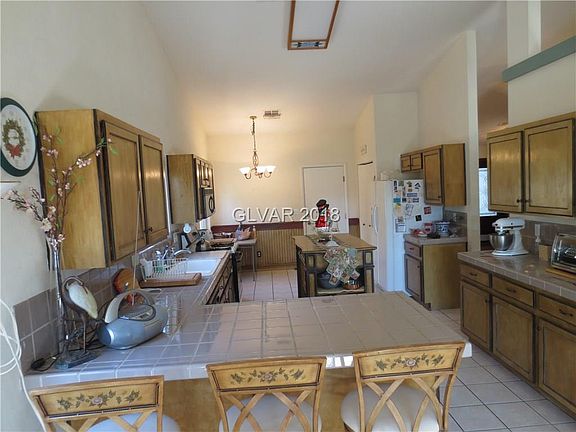 2nd image of 5101 Elm Grove Dr