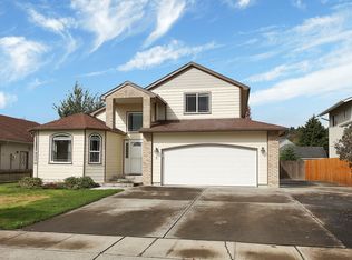 6 Canary Ct, Longview, WA 98632