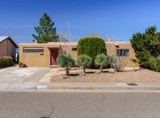 1509 Conchas St NE, Albuquerque, NM 87112