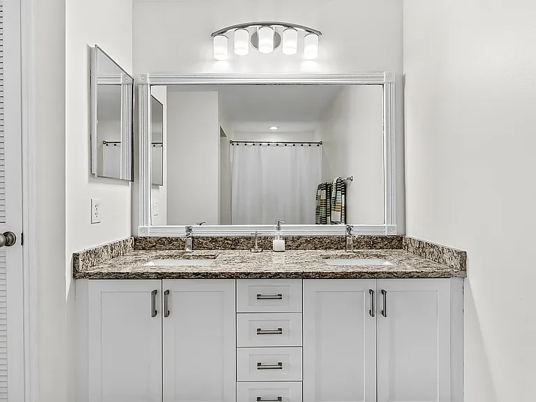 5035 Harmony Cir #1 — Photo 23