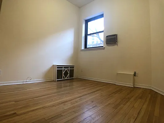 Rented by Corcoran | media 3