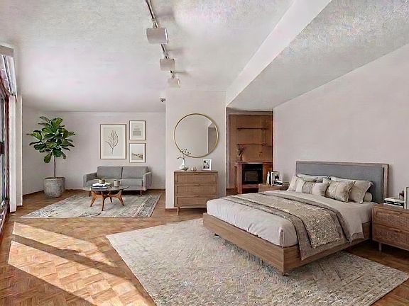 3rd image of 1225 Lasalle Ave APT 301