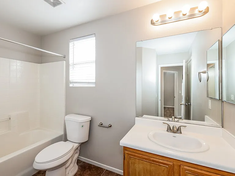 6221 Mercer Valley St — Photo 11