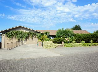 287 Melissa St, Camano Island, WA 98282