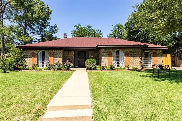 1st image of 3328 Wayland Dr