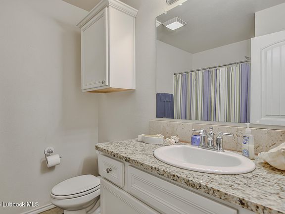 5th image of 14320 Avenue U