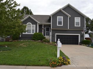 21630 S Madison St, Spring Hill, KS 66083