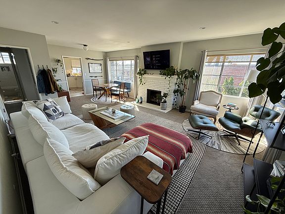 3rd image of 4501 Finley Ave APT 6