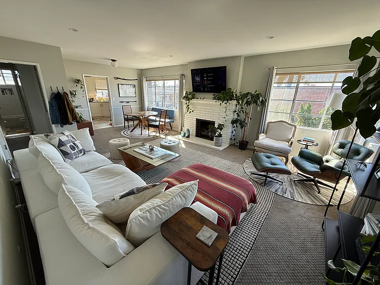 4501 Finley Ave #6 — Photo 3