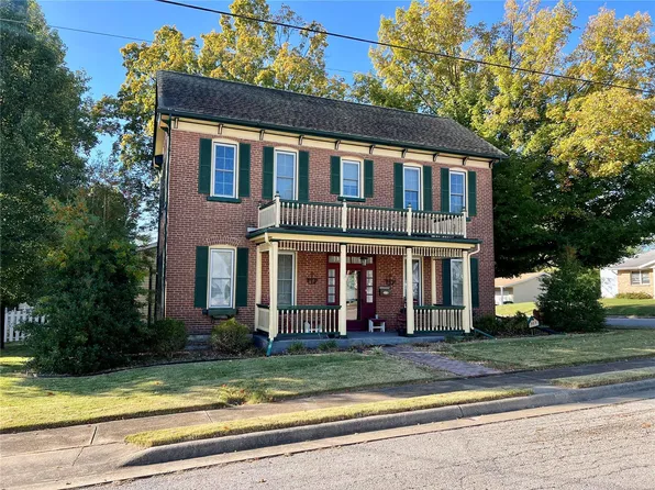 303 E South St, Perryville, MO 63775