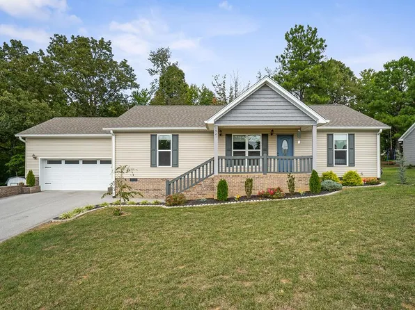 1921 Pembrooke Pine Ln, Cookeville, TN 38506
