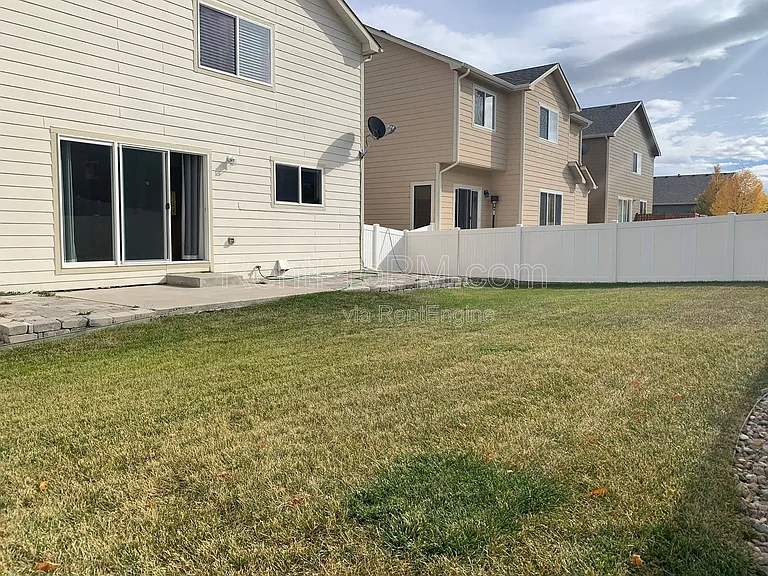 2615 Forecastle Dr — Photo 17