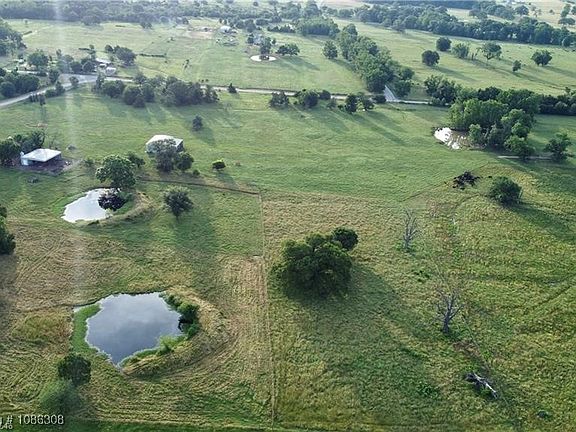 3rd image of 8213 N Highway 252