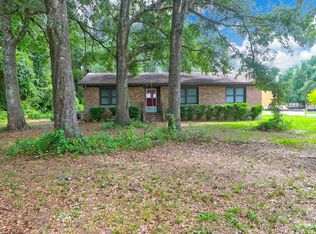 1088 Quiet Rd, Mount Pleasant, SC 29464