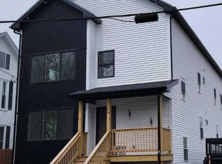 15 Roanoke St #2, Providence, RI 02908