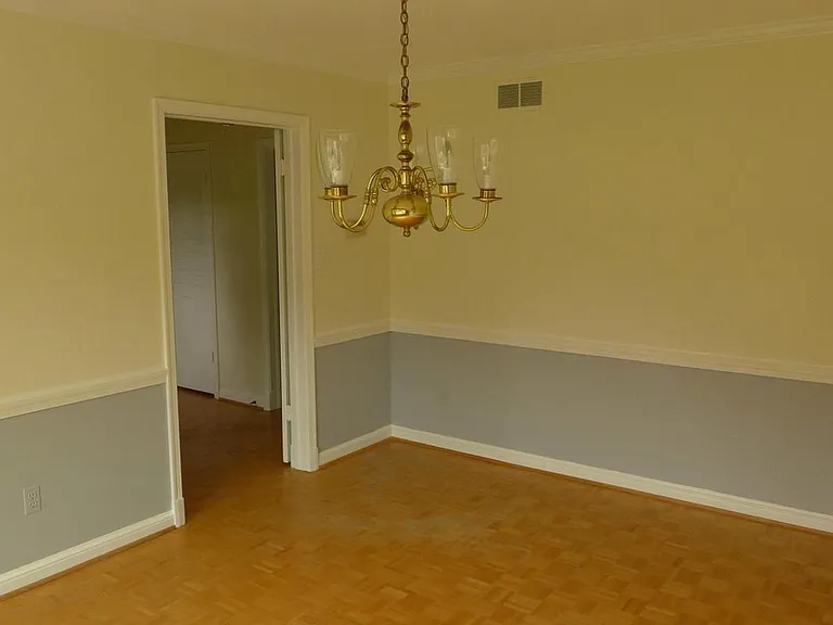 6301 Evermay Dr — Photo 14